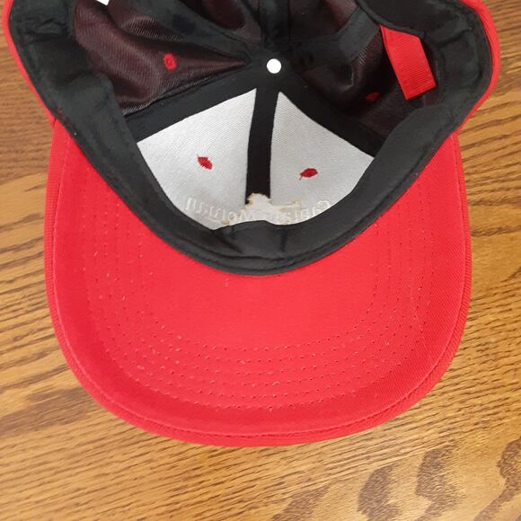 Captain Morgan Spiced Rum Hat Cap Strapback Mens Red Adjustable Logo - Picture 8 of 10